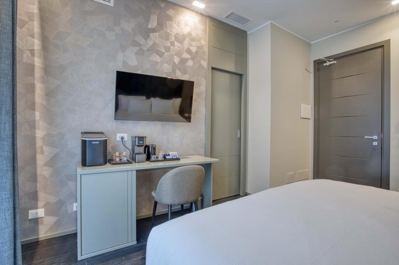Le Suite Del Corso The Smart Boutique Aparthotel By Ospitami Milano Eksteriør billede