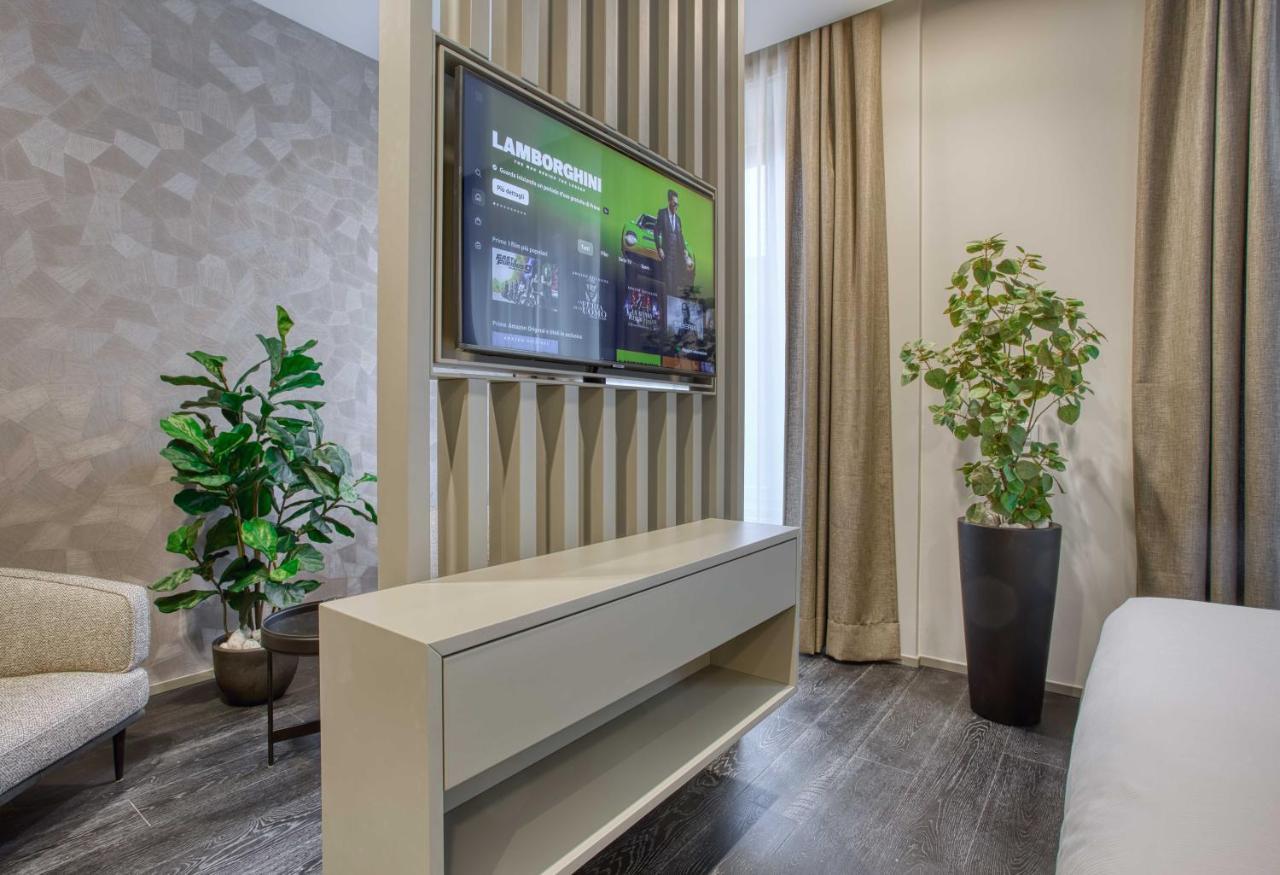 Le Suite Del Corso The Smart Boutique Aparthotel By Ospitami Milano Eksteriør billede